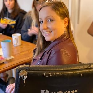 Meet your Posher, Kelly